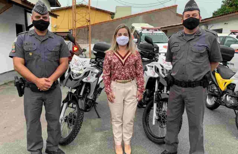 Deputada Federal Katia Sastre entrega viaturas para a Polícia Militar em Caraguatatuba
